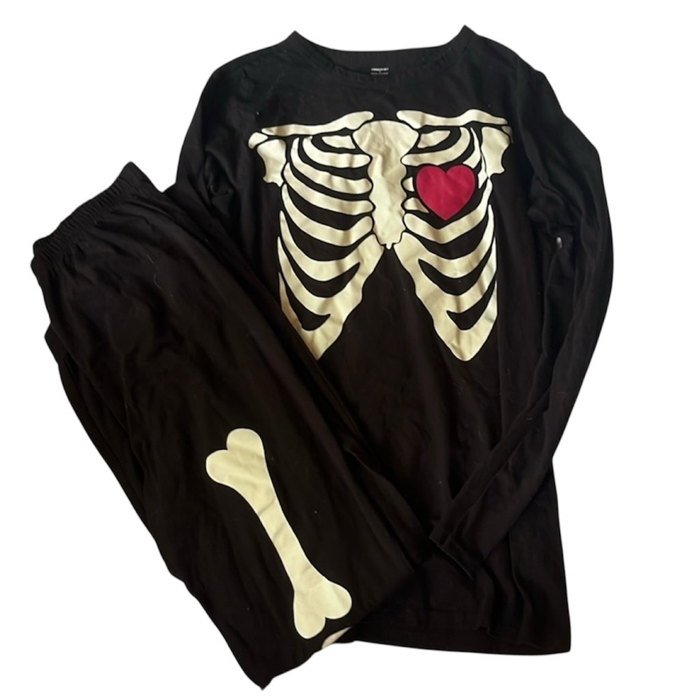 Skeleton pj set